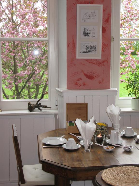 Gutshaus Zietlitz Hotel Dobbin-Linstow Екстериор снимка