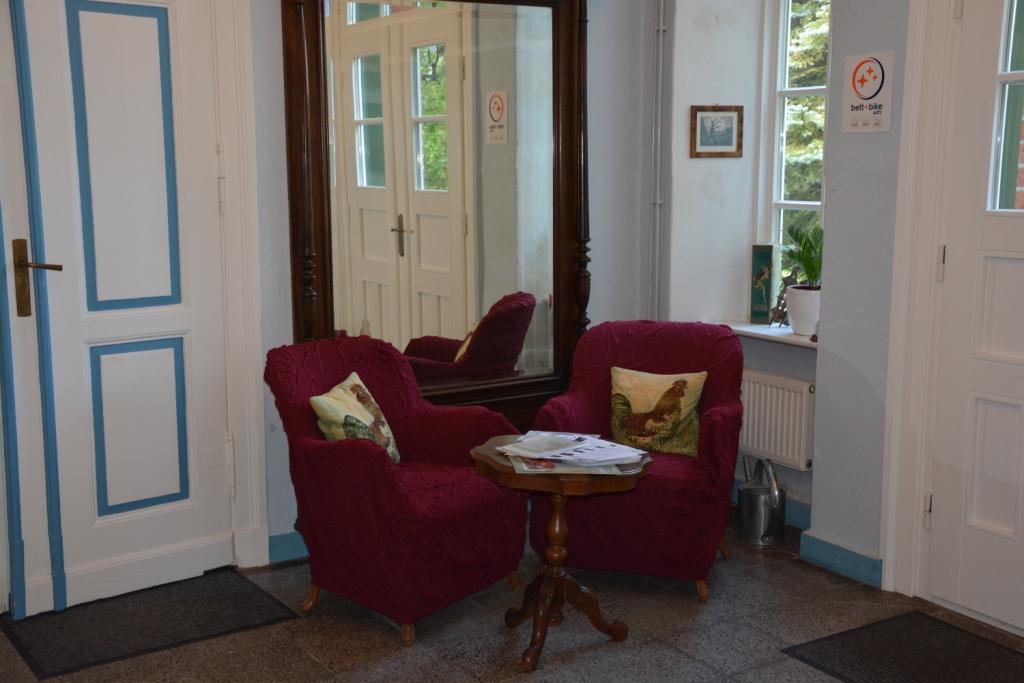 Gutshaus Zietlitz Hotel Dobbin-Linstow Екстериор снимка