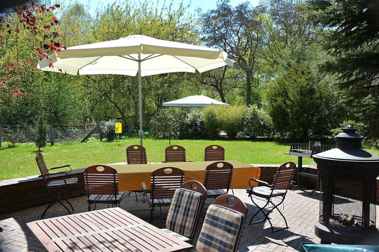 Gutshaus Zietlitz Hotel Dobbin-Linstow Екстериор снимка